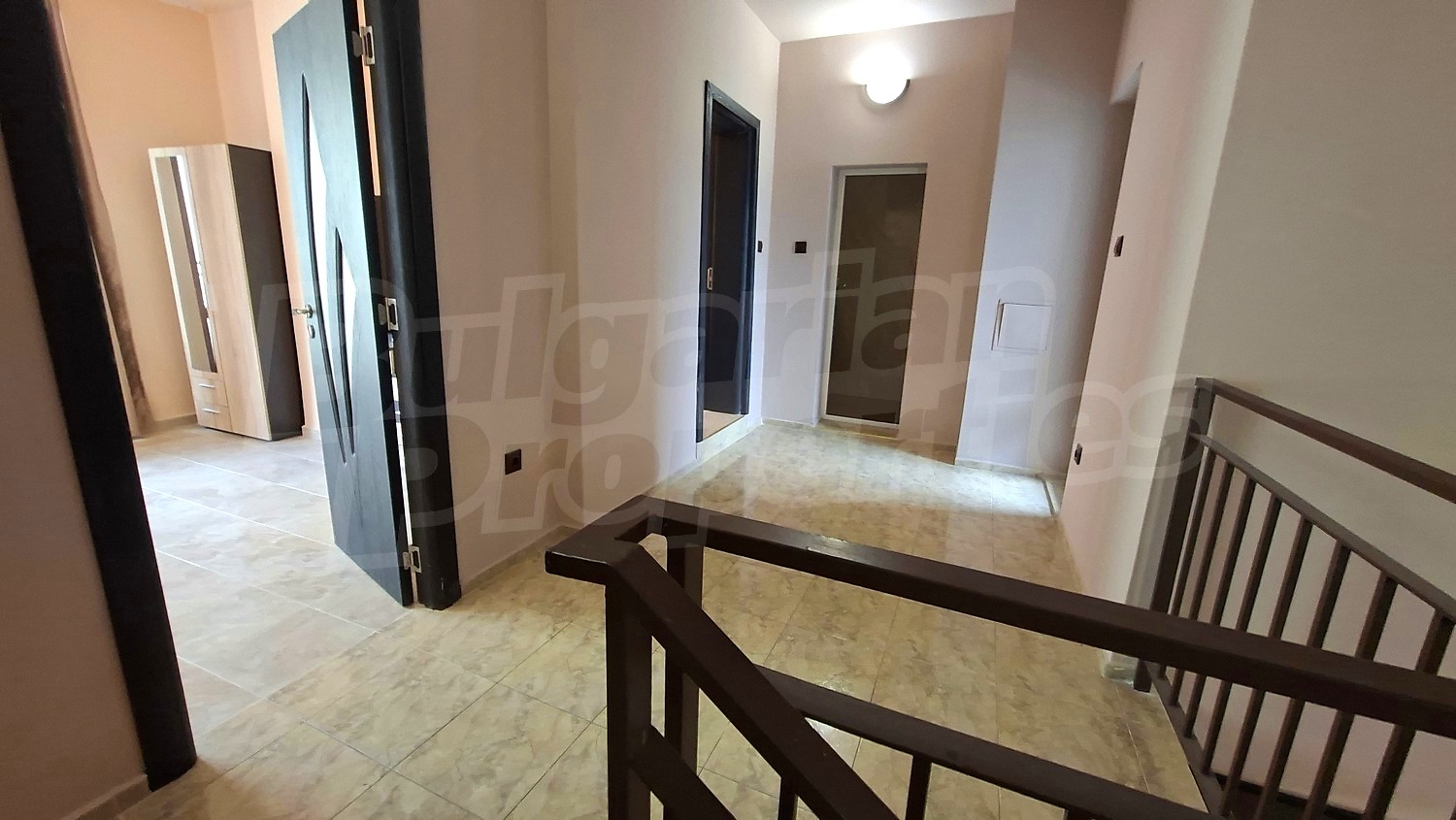 hallway, inside
