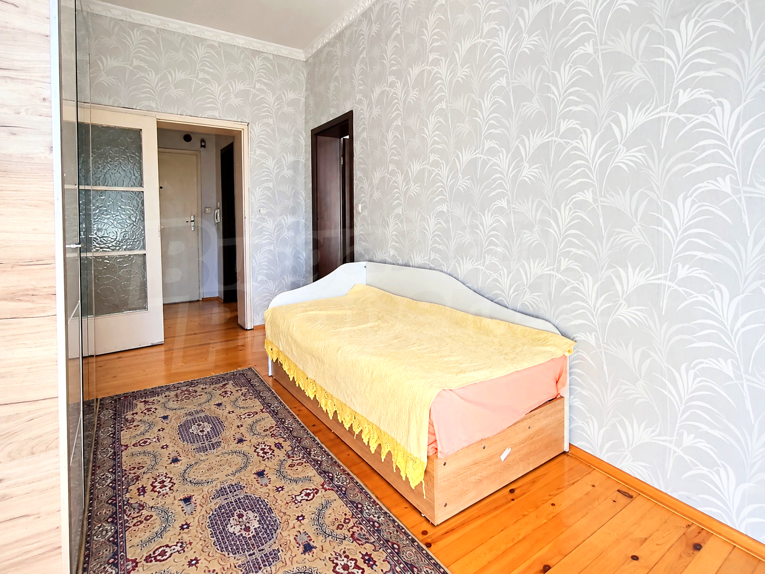 inside, bedroom
