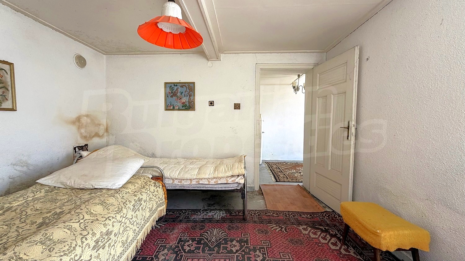 inside, bedroom