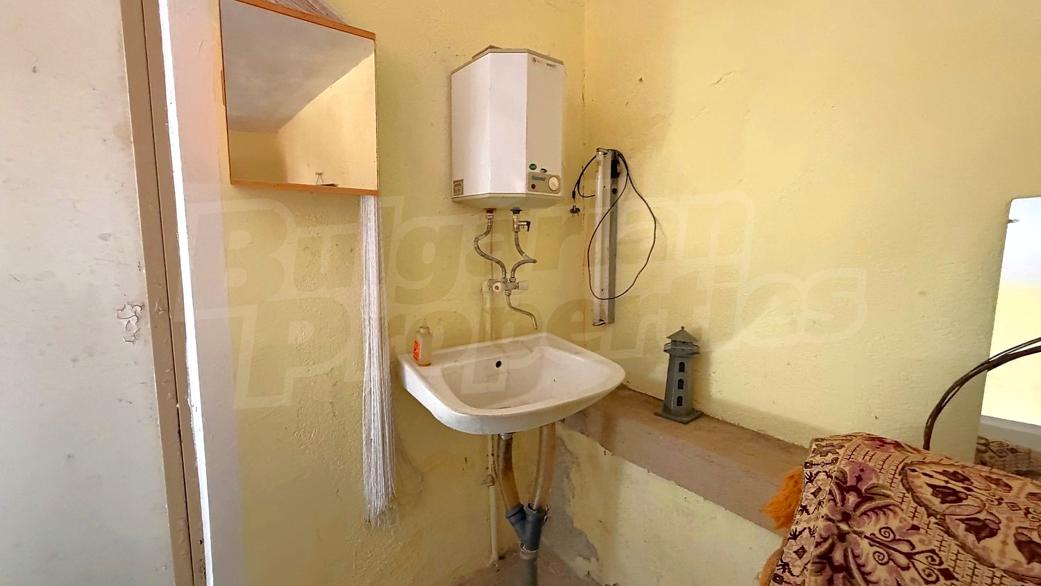 inside, bathroom