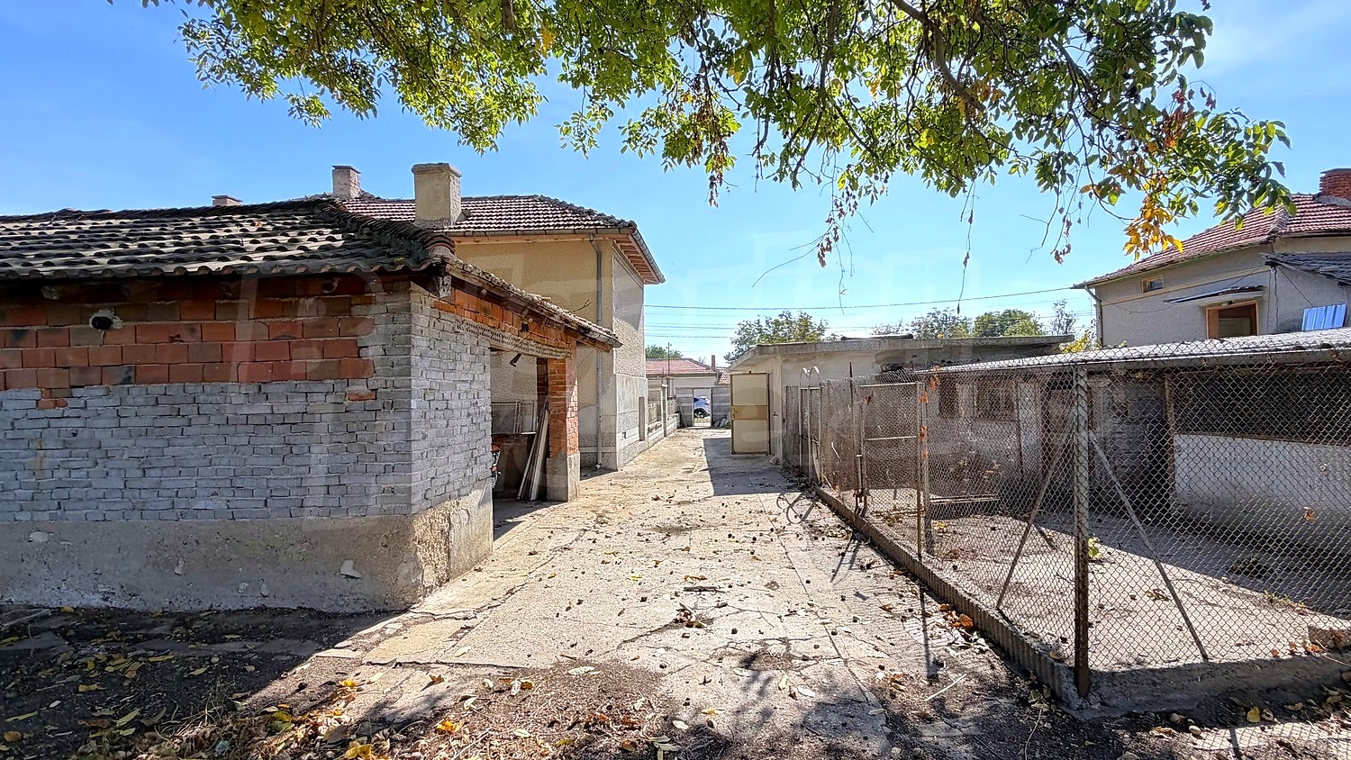 outside, facade, garden