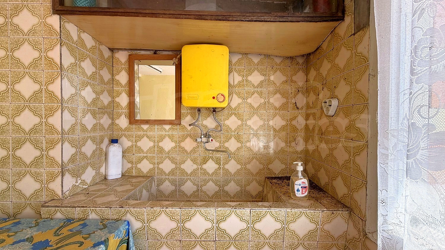 inside, bathroom