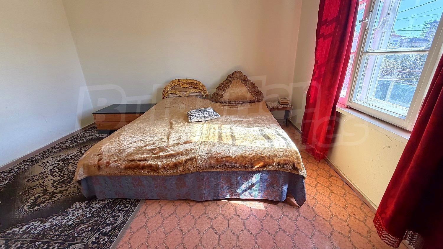 bedroom, inside