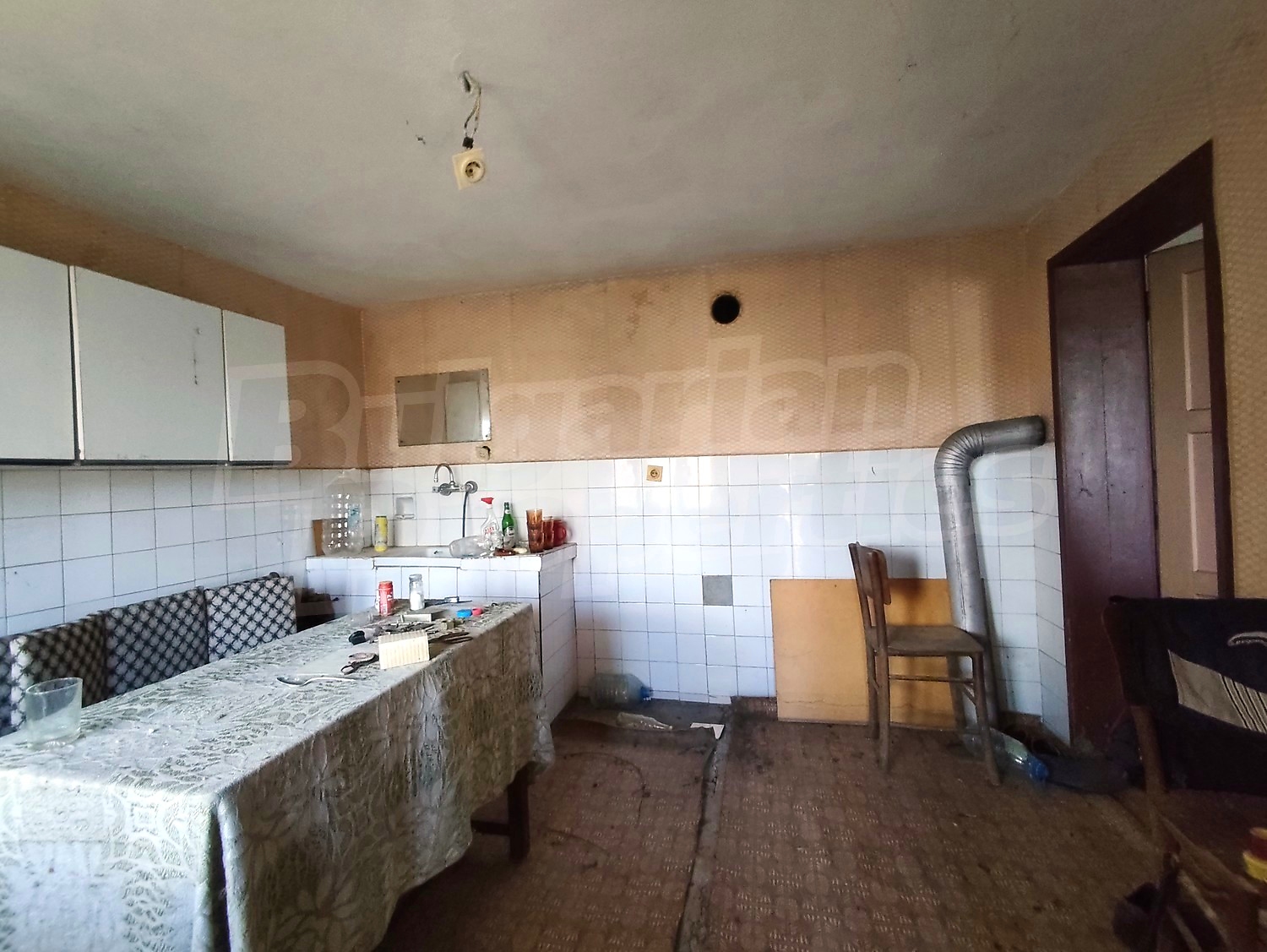 inside, kitchen