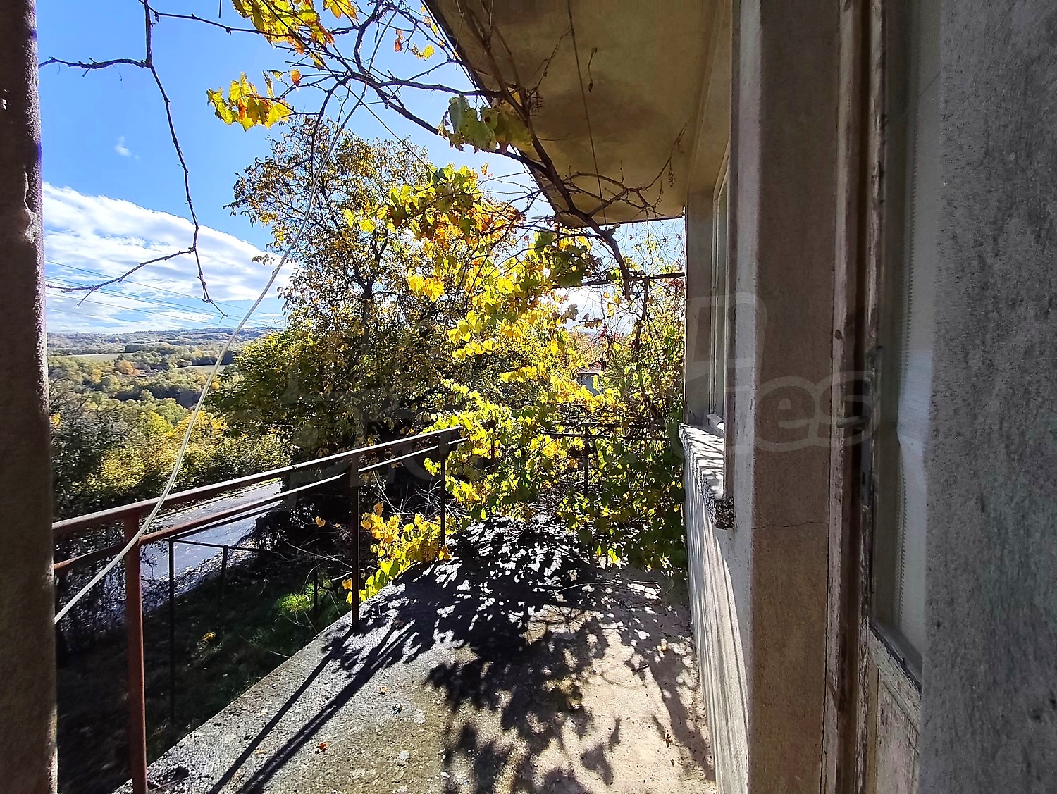 outside, balcony, view from balcony, green area