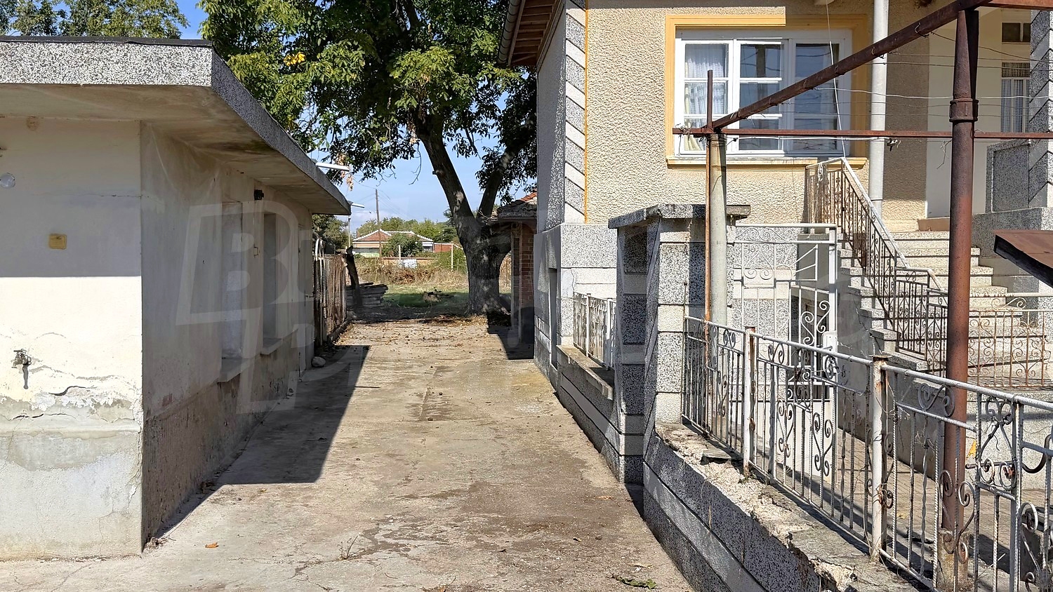outside, facade, garden