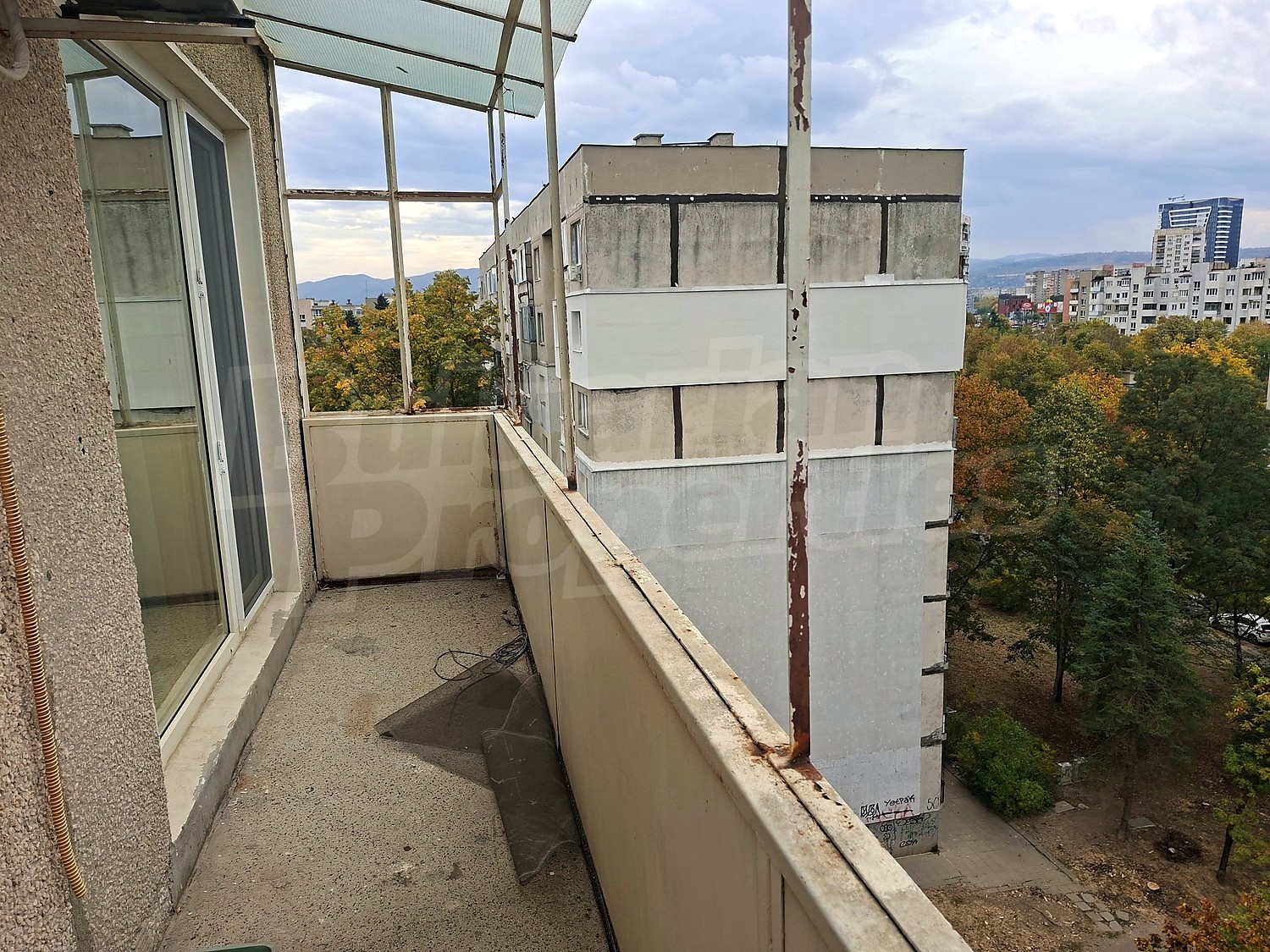 balcony, view from balcony, outside, green area
