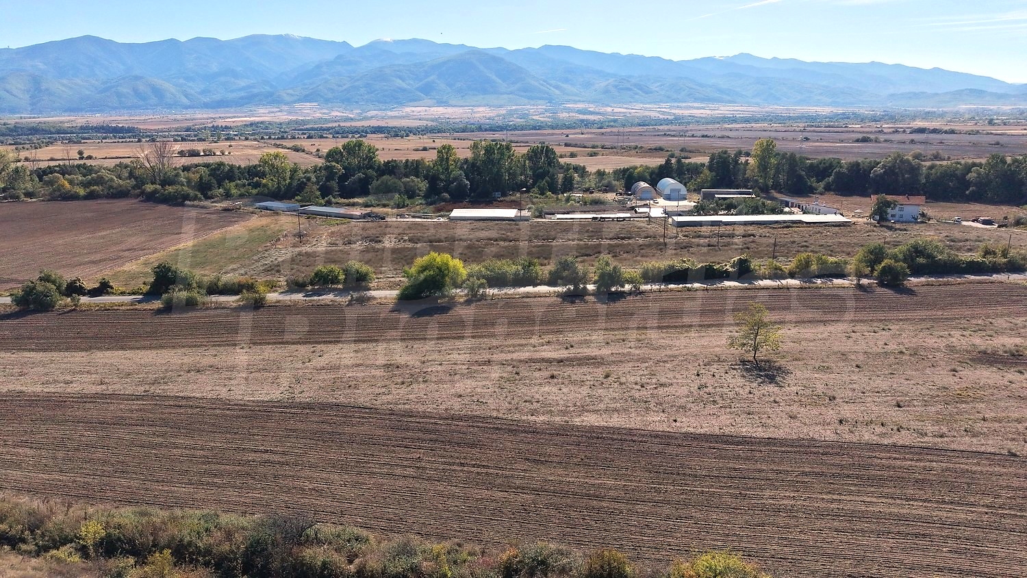 outside, mountain, green area