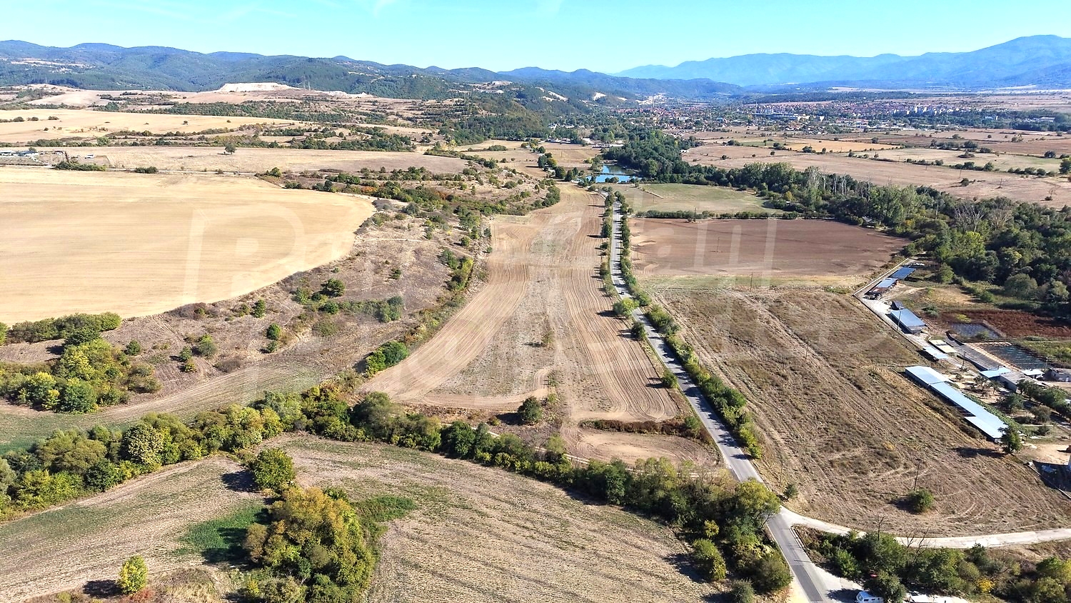 outside, mountain, green area