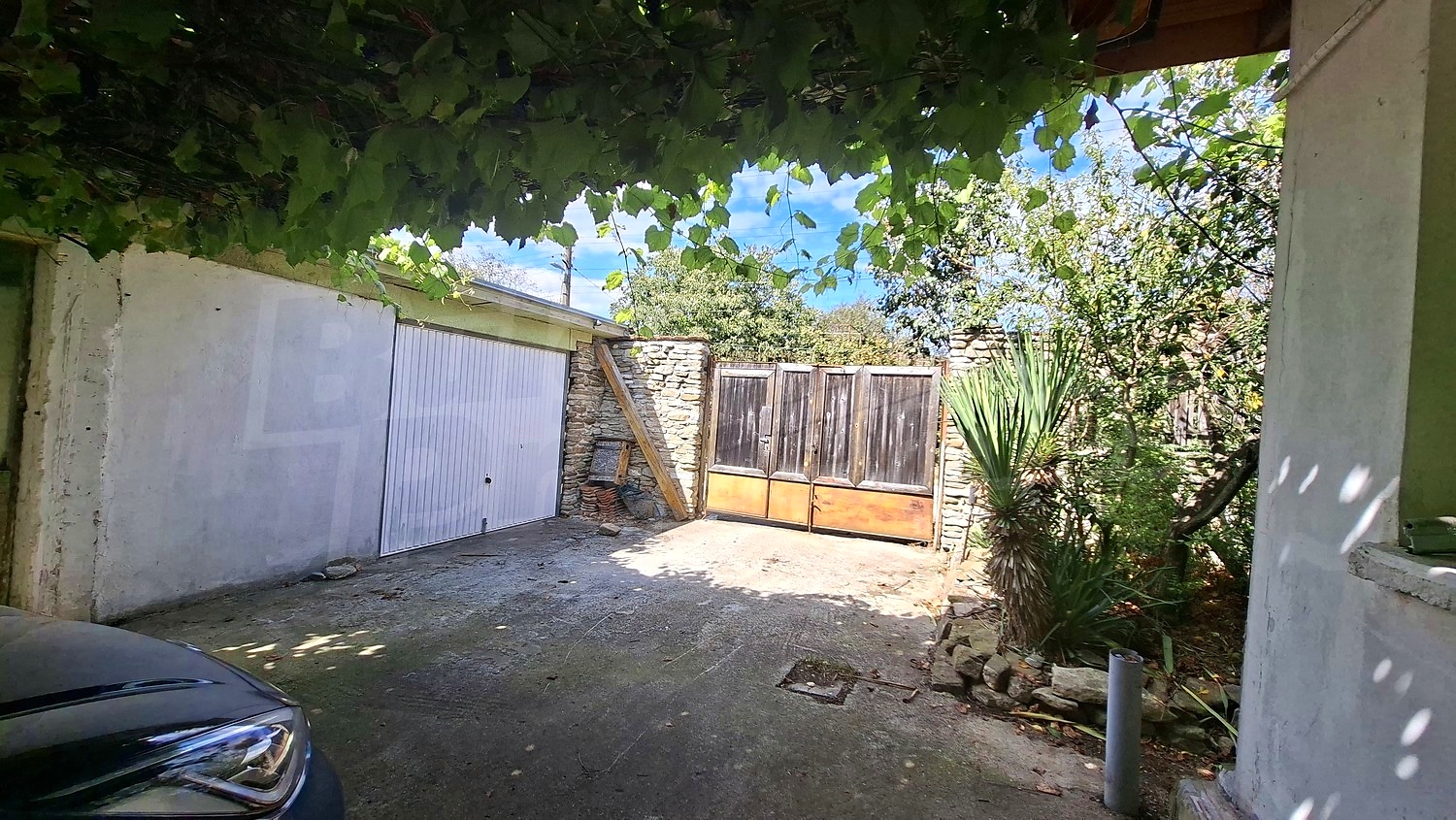 outside, parking, garden