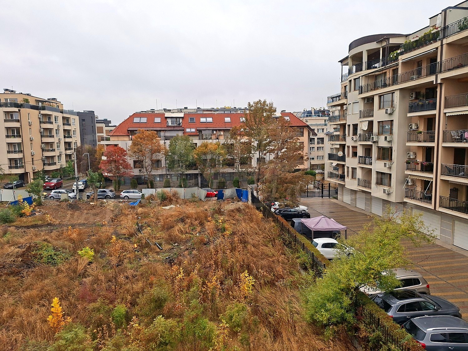 outside, parking, facade, garden