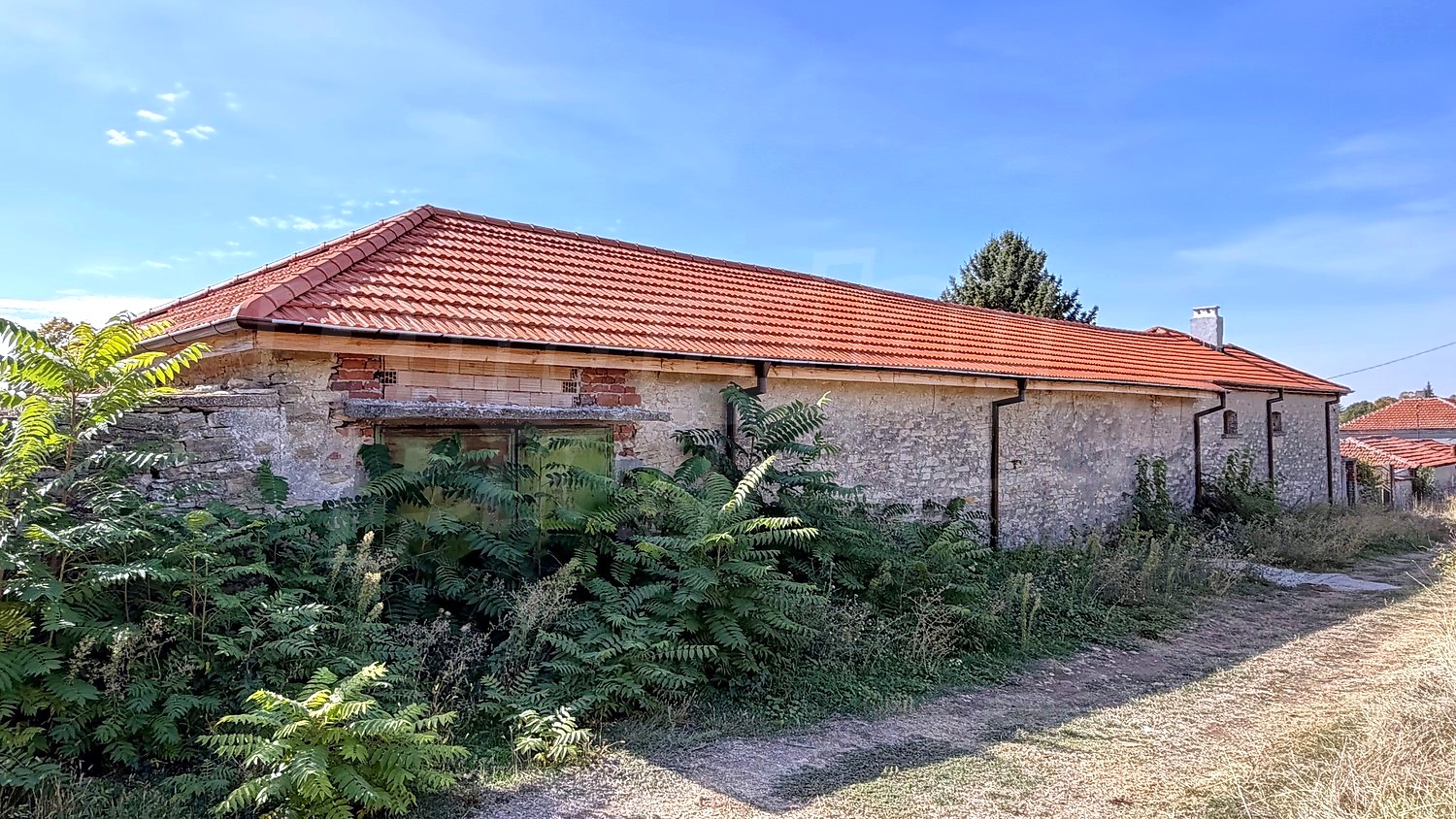 outside, facade, garden