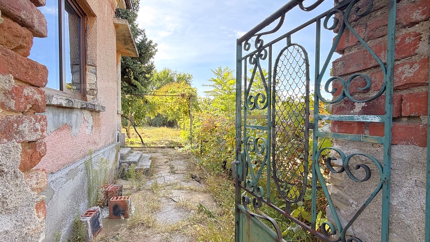 outside, facade, garden