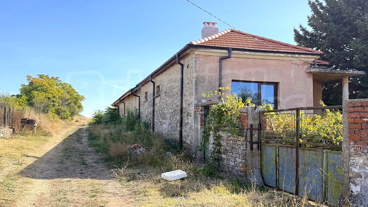 outside, facade, garden