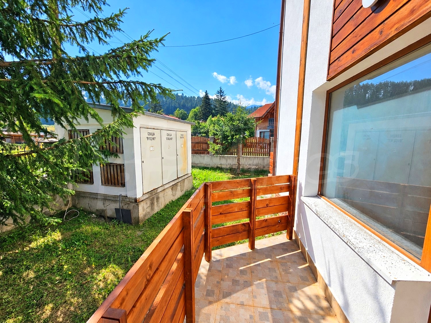 outside, mountain, facade, green area