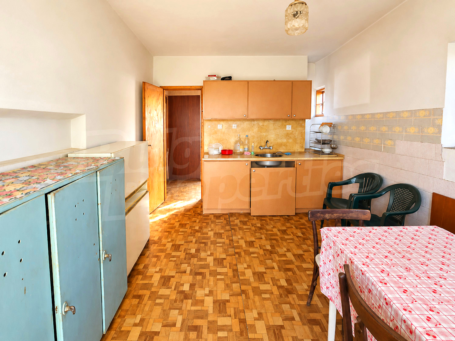 inside, kitchen, furnished