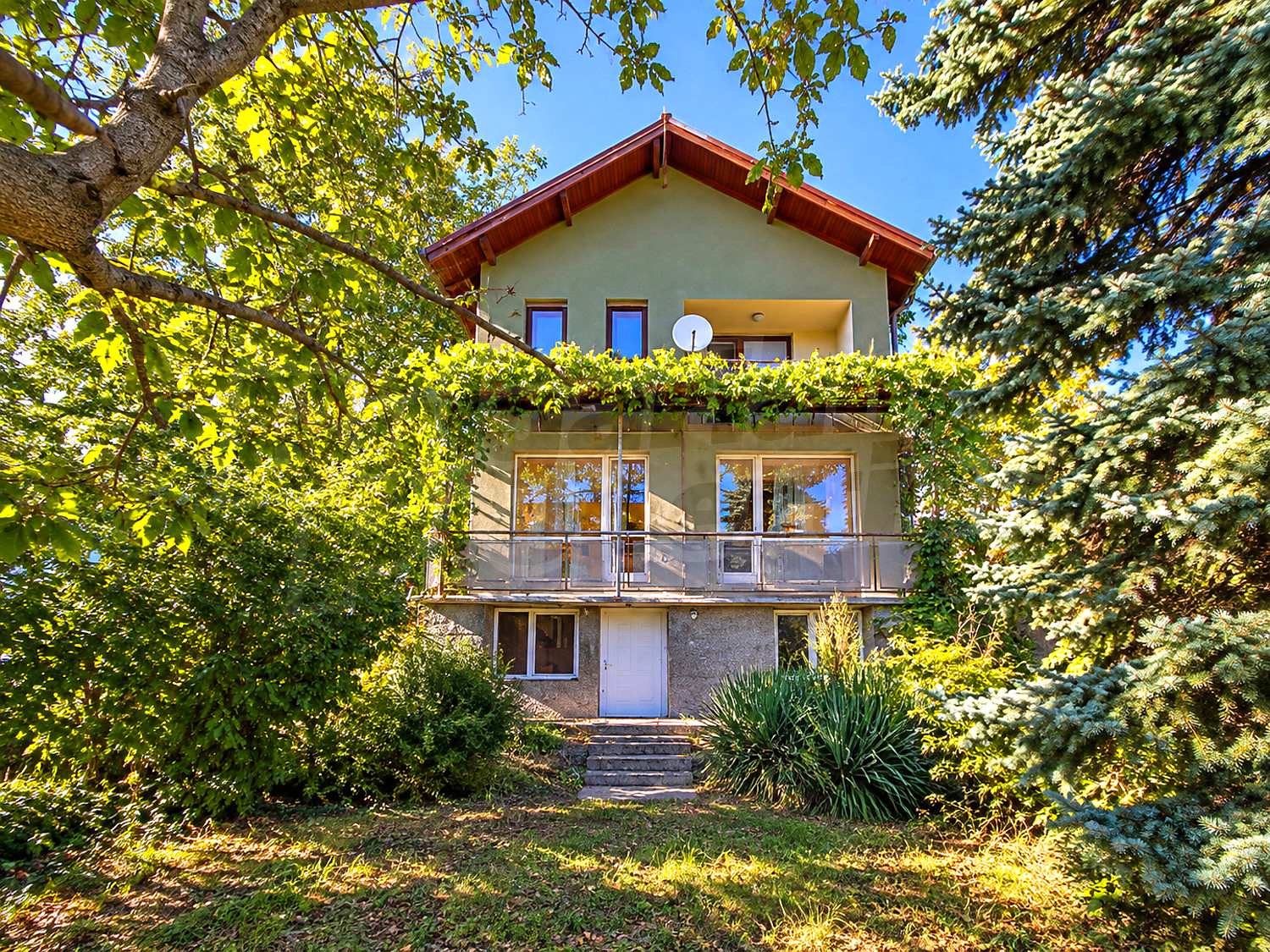 outside, facade, garden