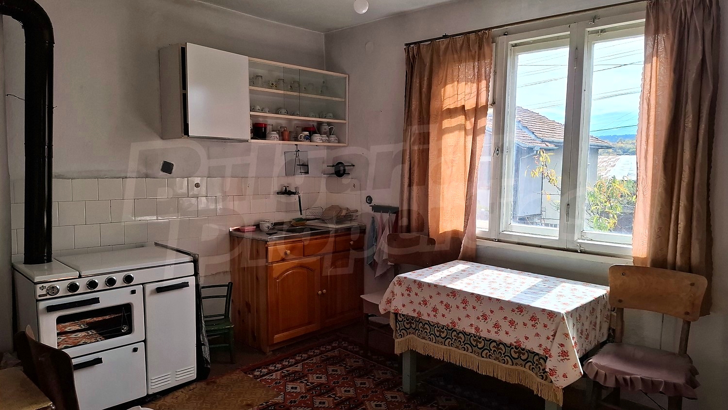 inside, kitchen