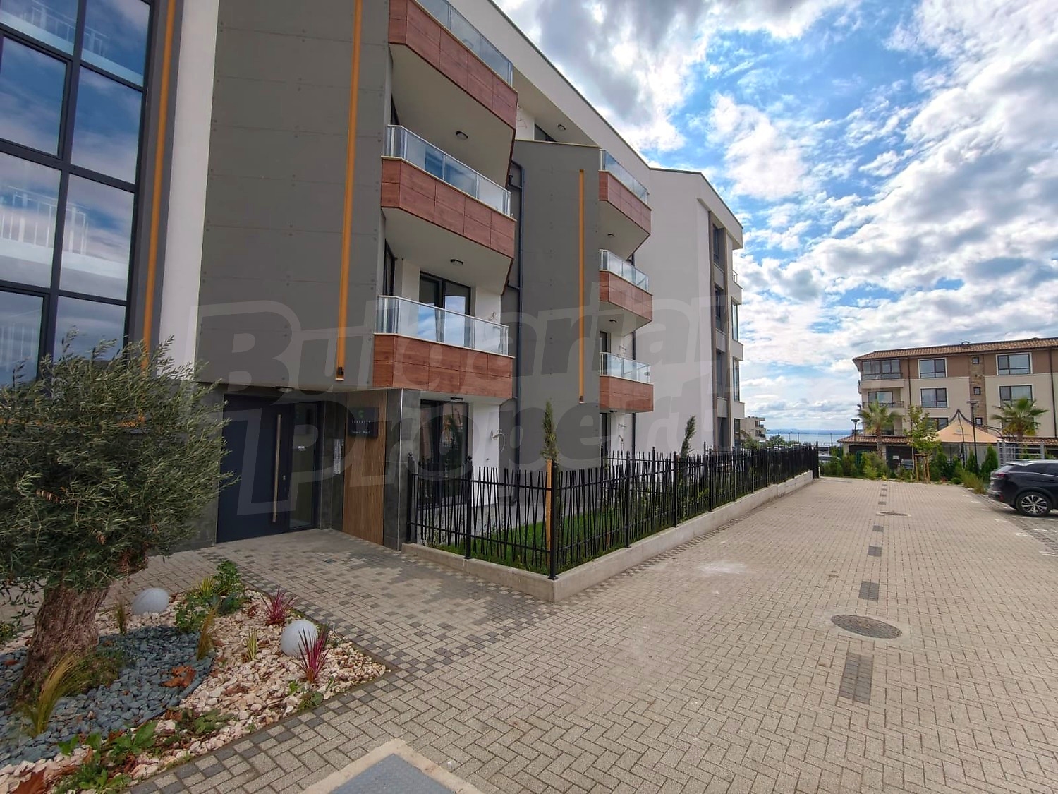 outside, facade, parking