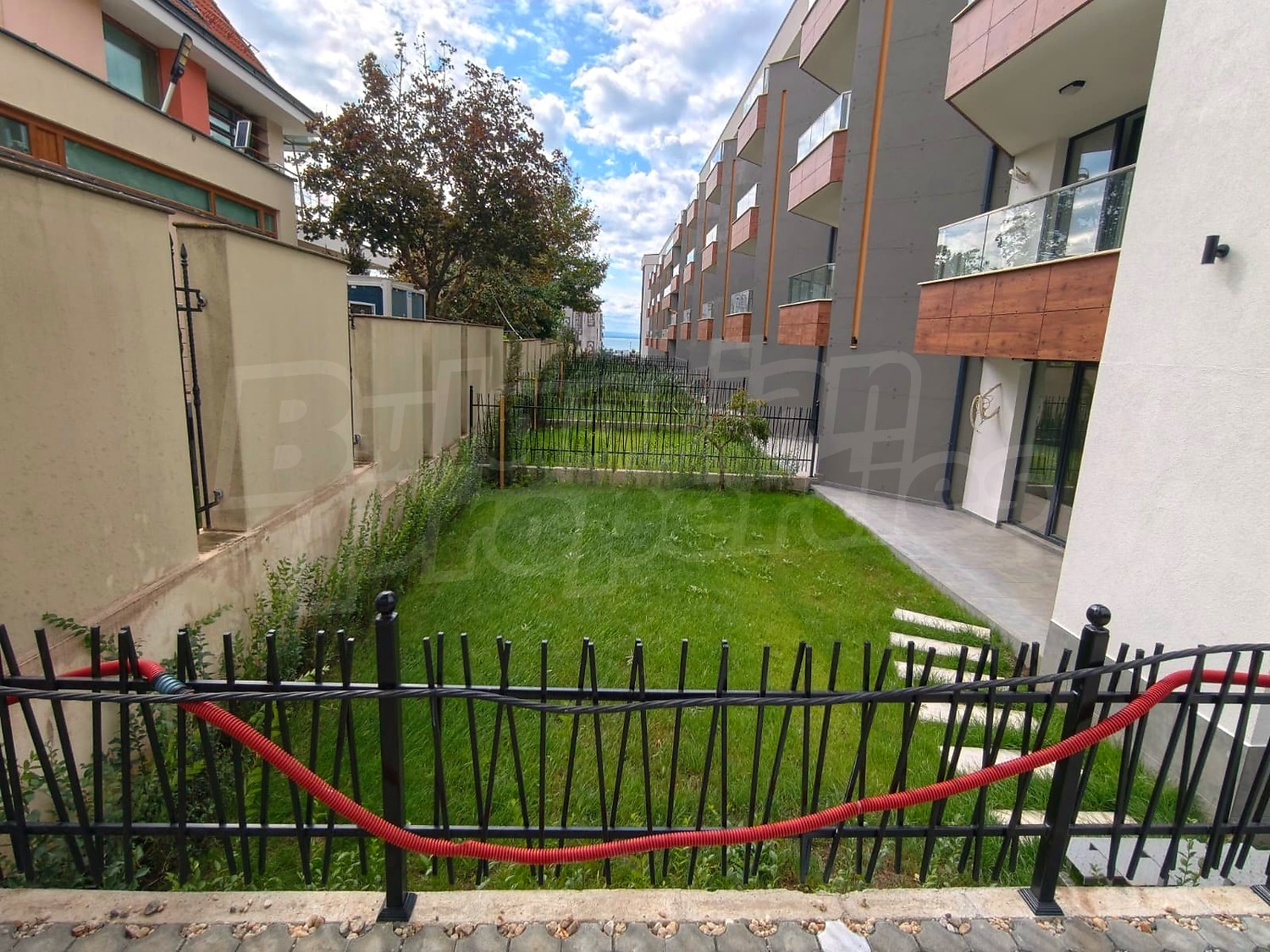 outside, facade, garden