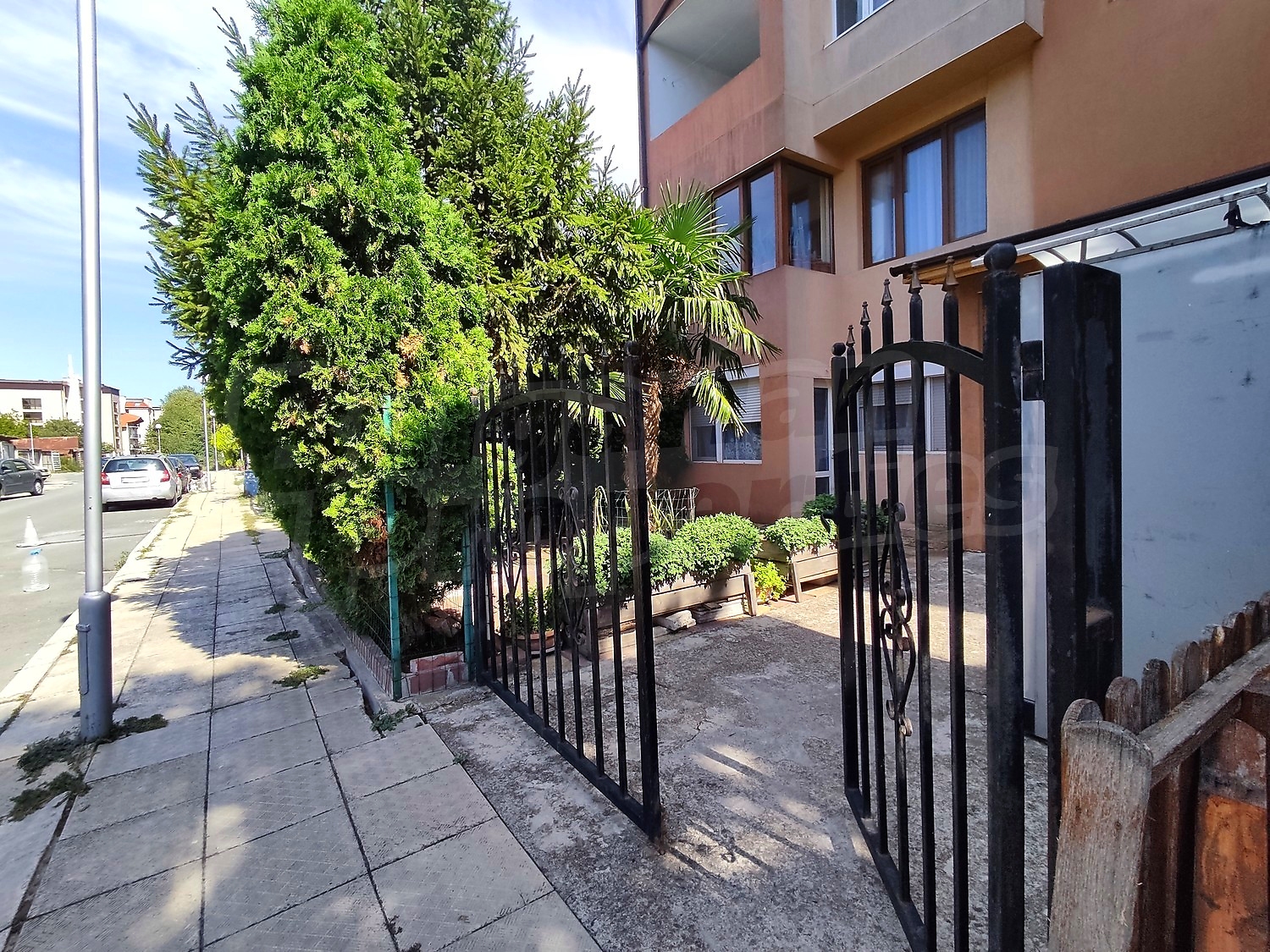 outside, facade, garden