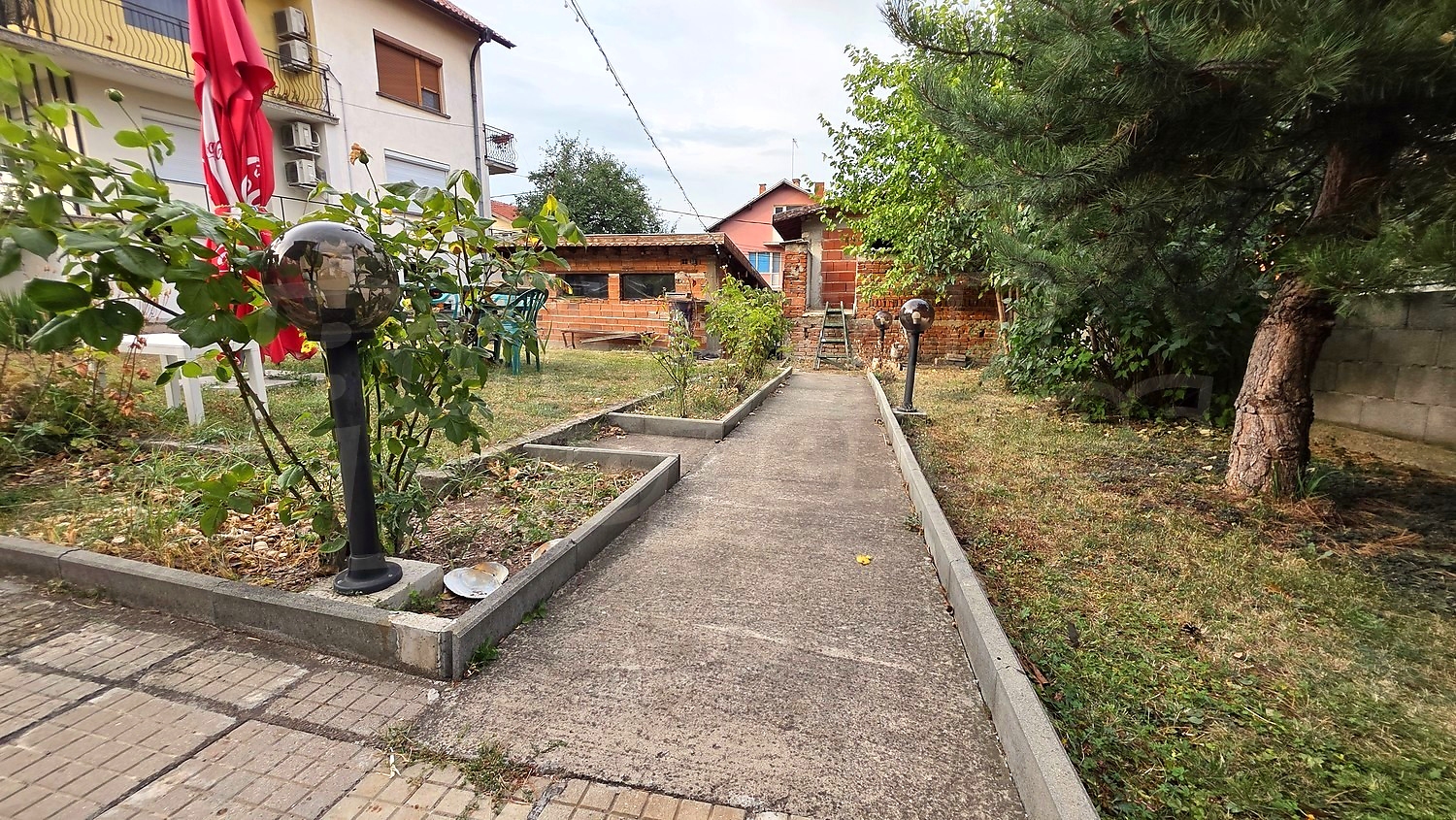outside, garden, facade, green area
