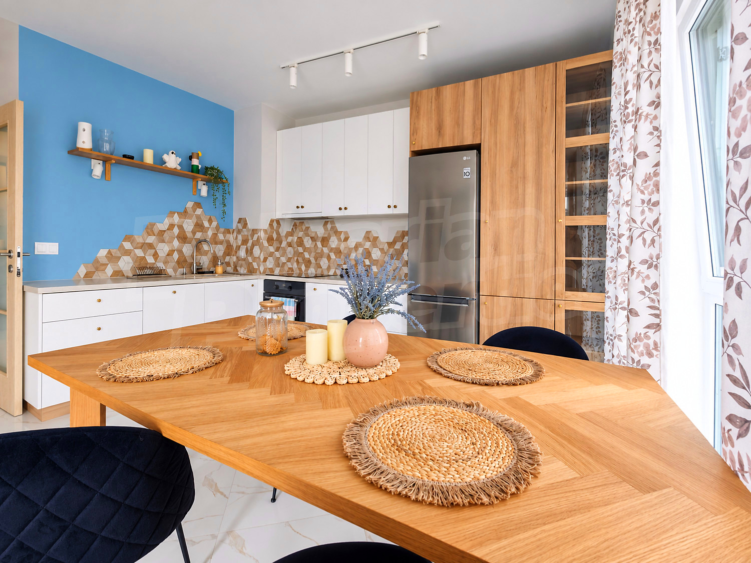 inside, kitchen, furnished