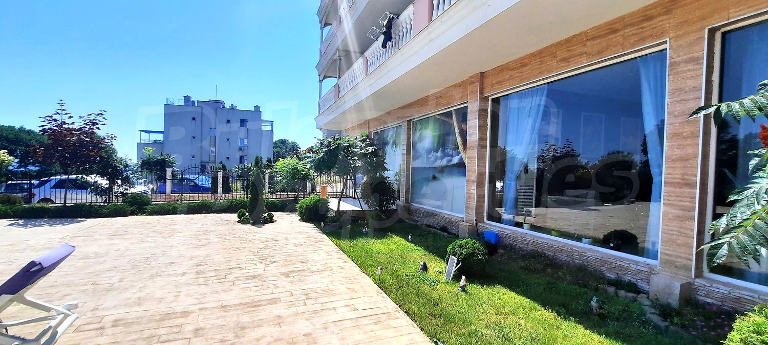 outside, facade, garden