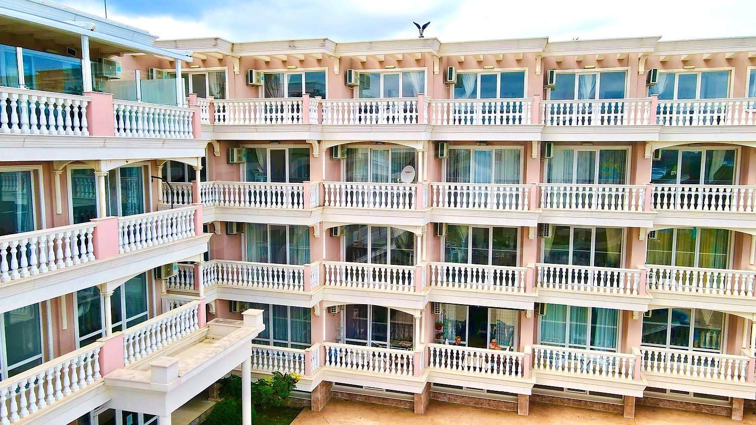 facade
