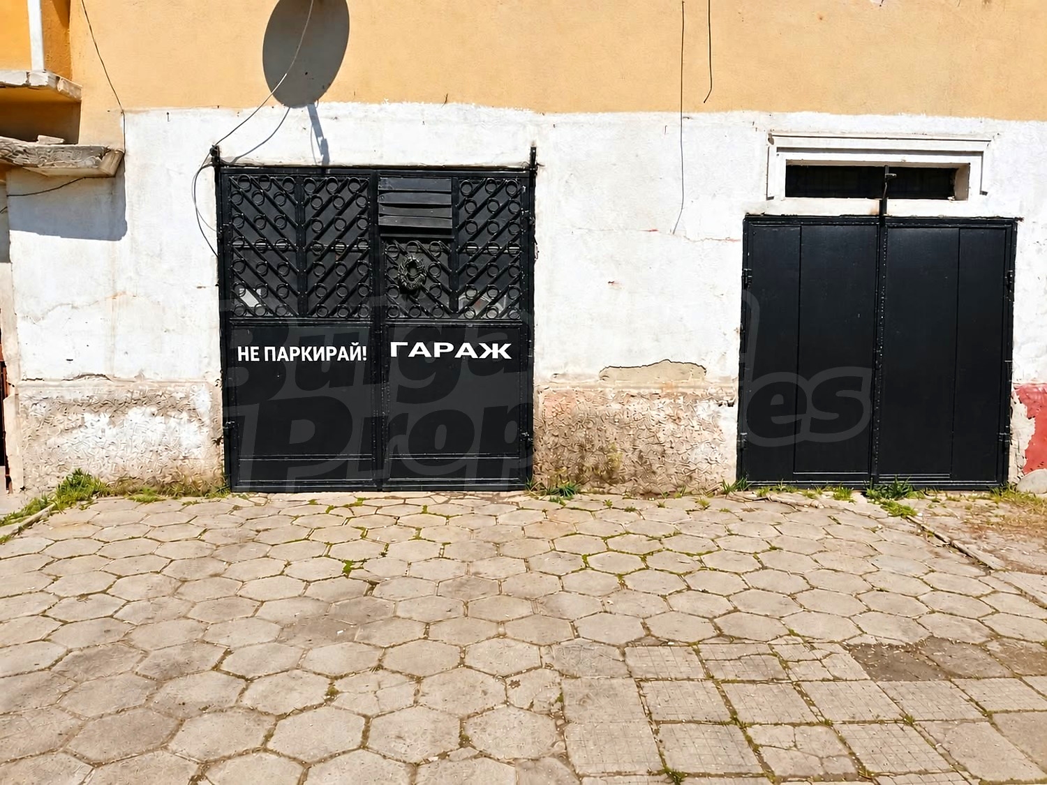 outside, facade, parking