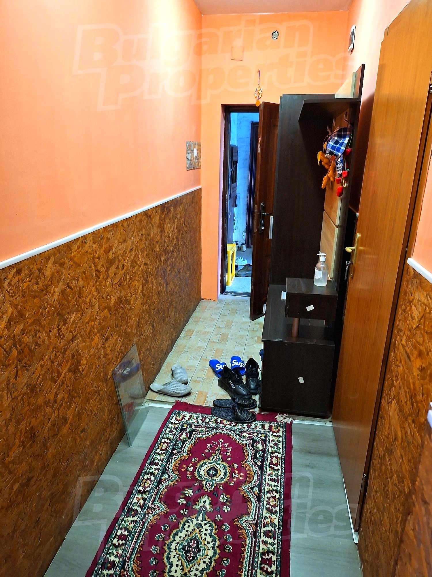 hallway, inside