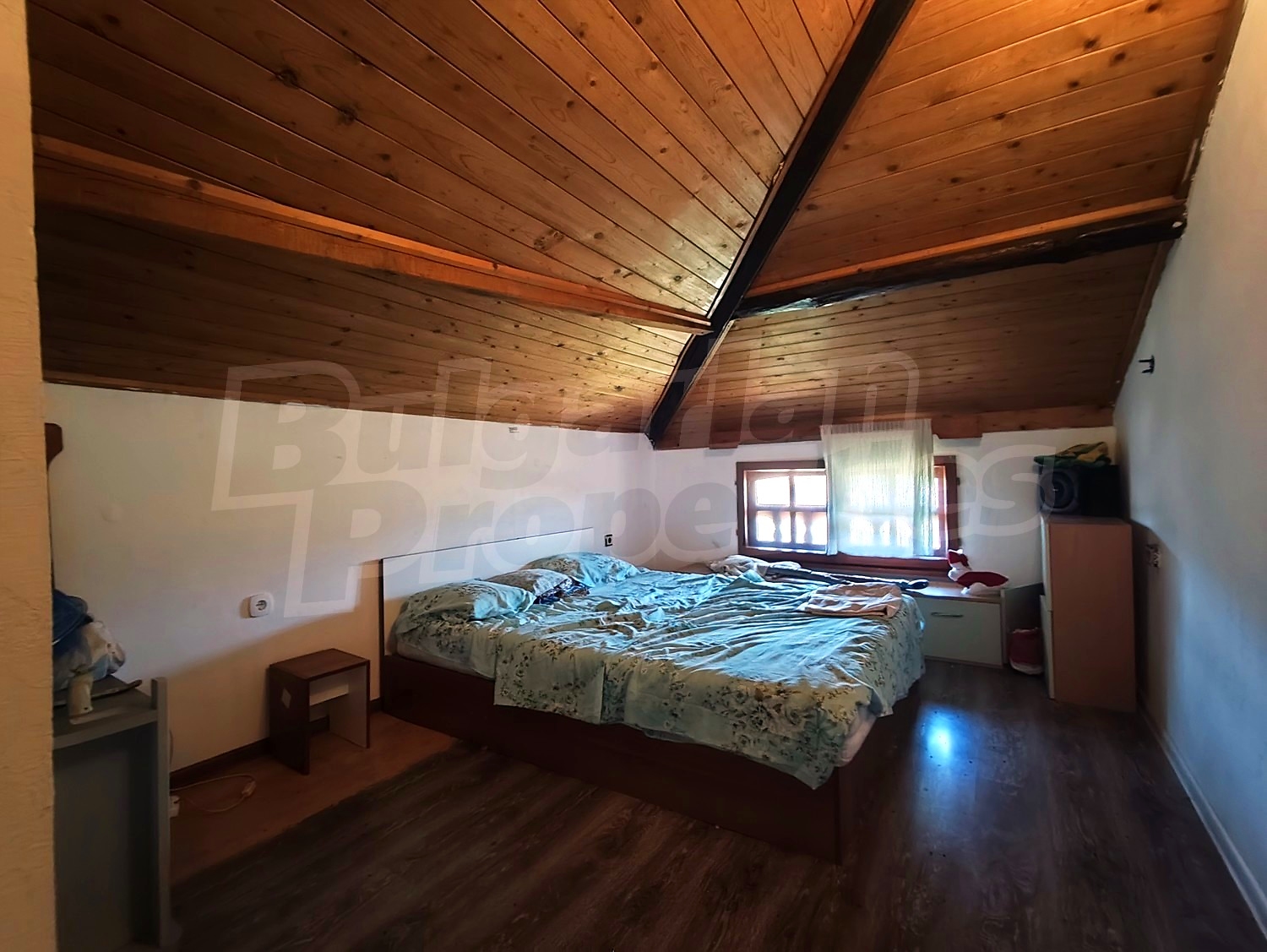 inside, bedroom