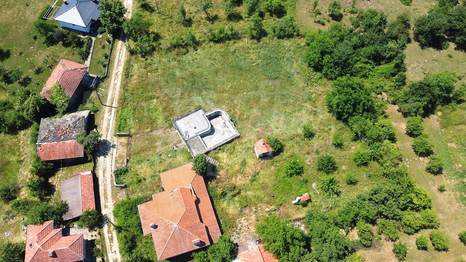 outside, green area, garden