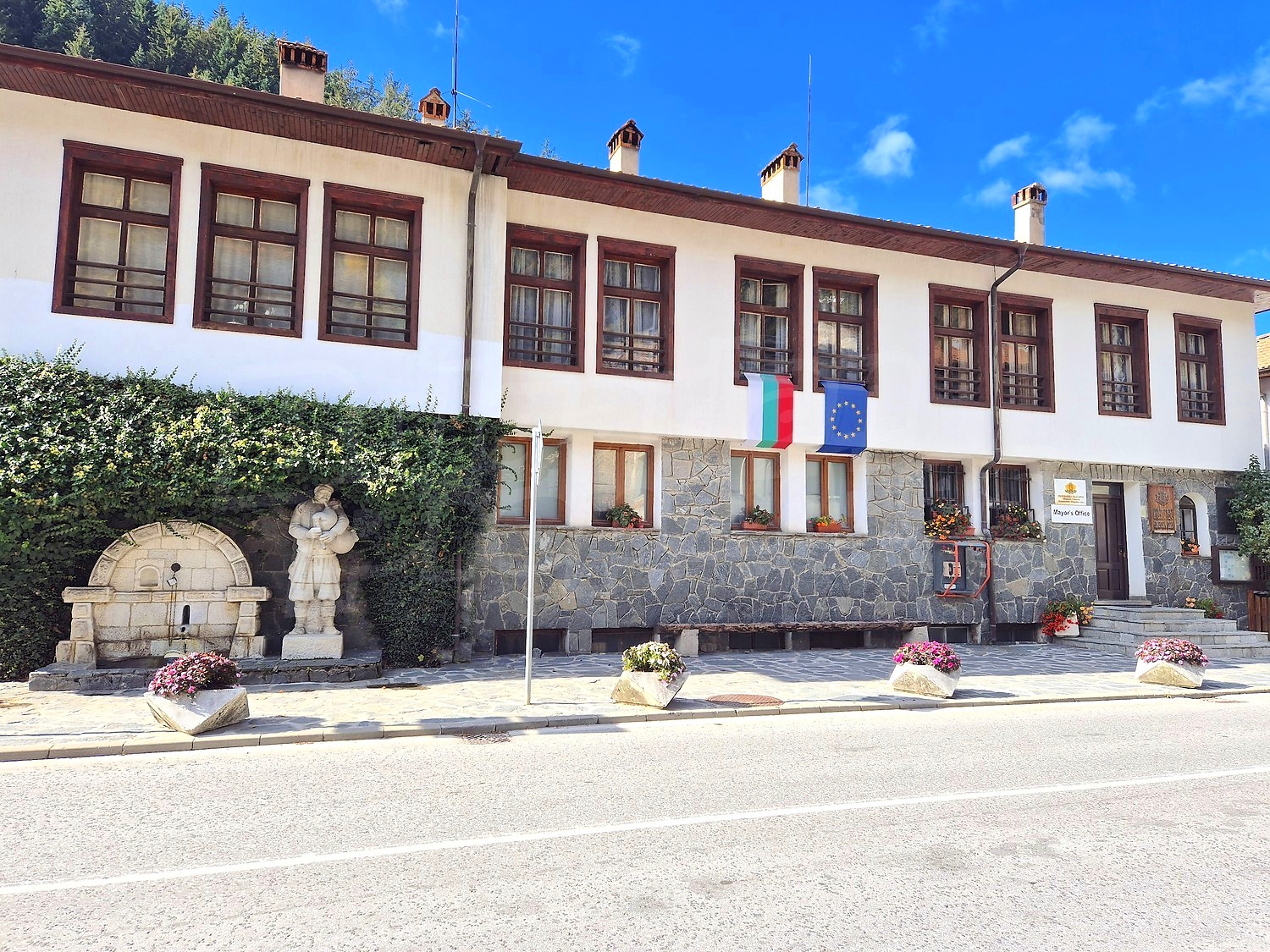 facade, outside