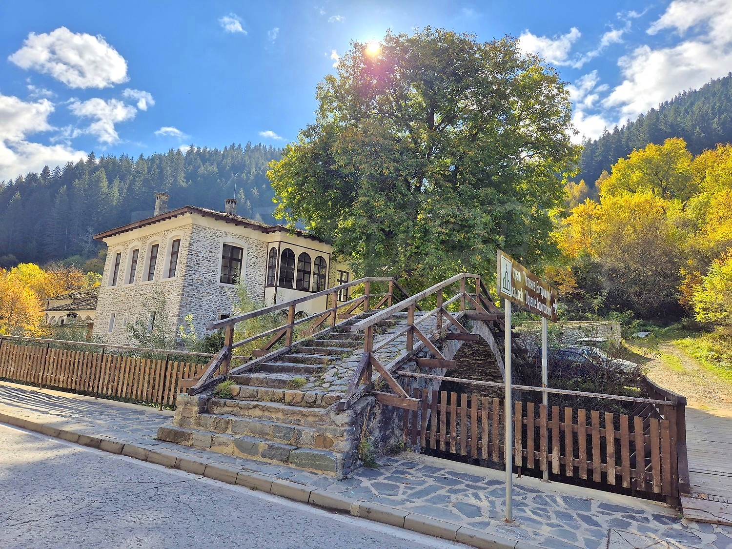 outside, facade, mountain, green area