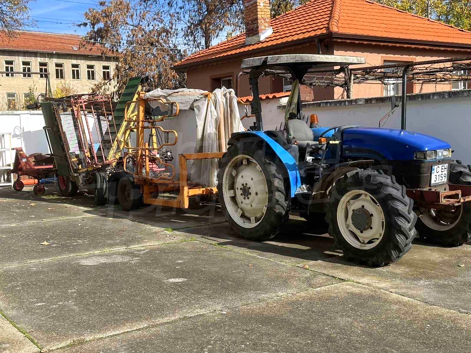 outside, parking