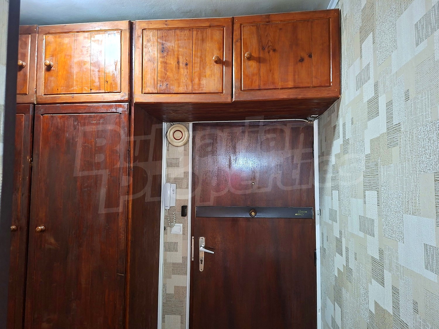 inside, hallway, furnished