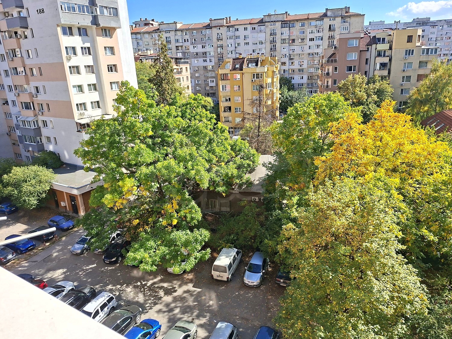 outside, parking, green area