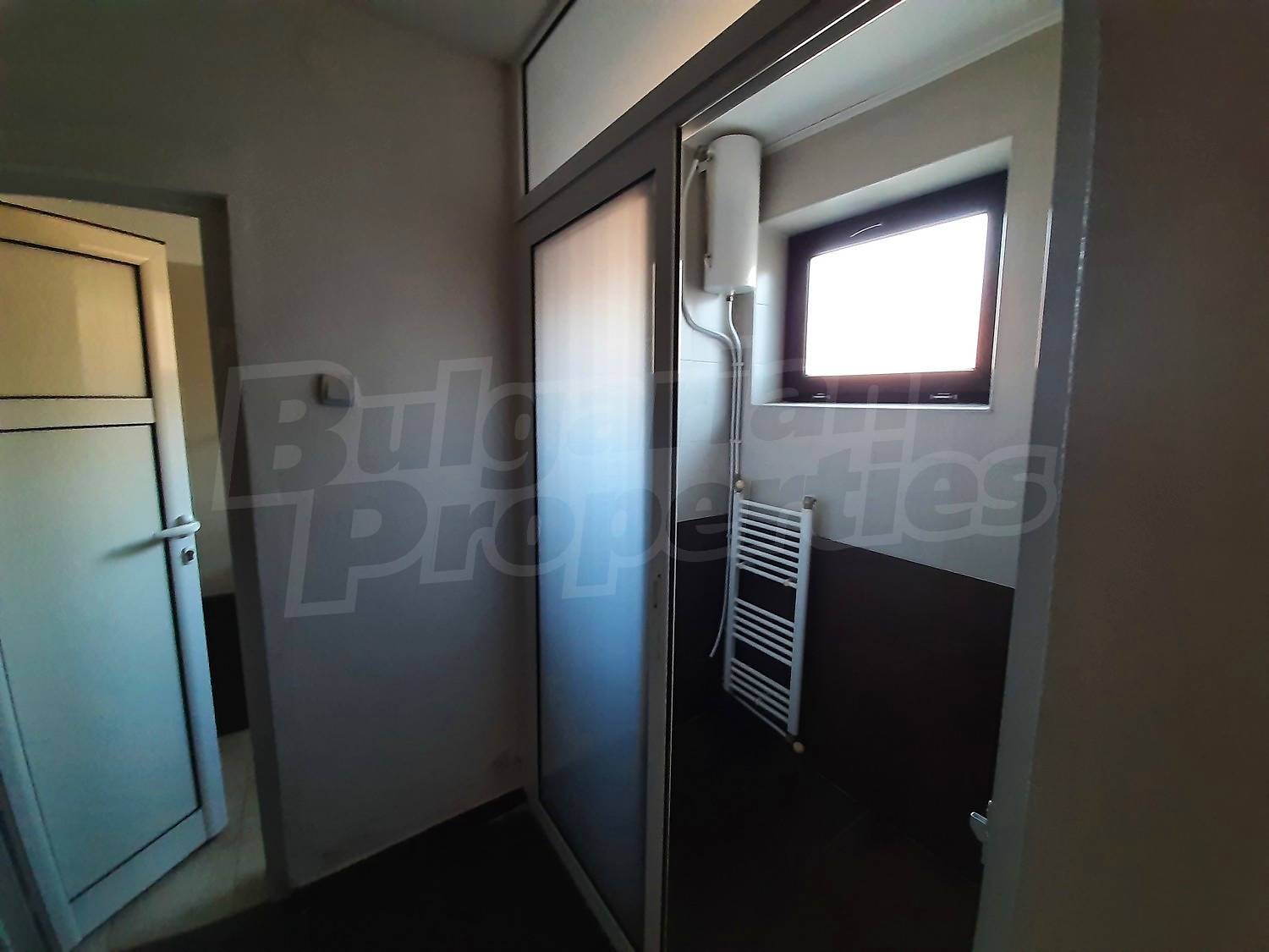 inside, bathroom