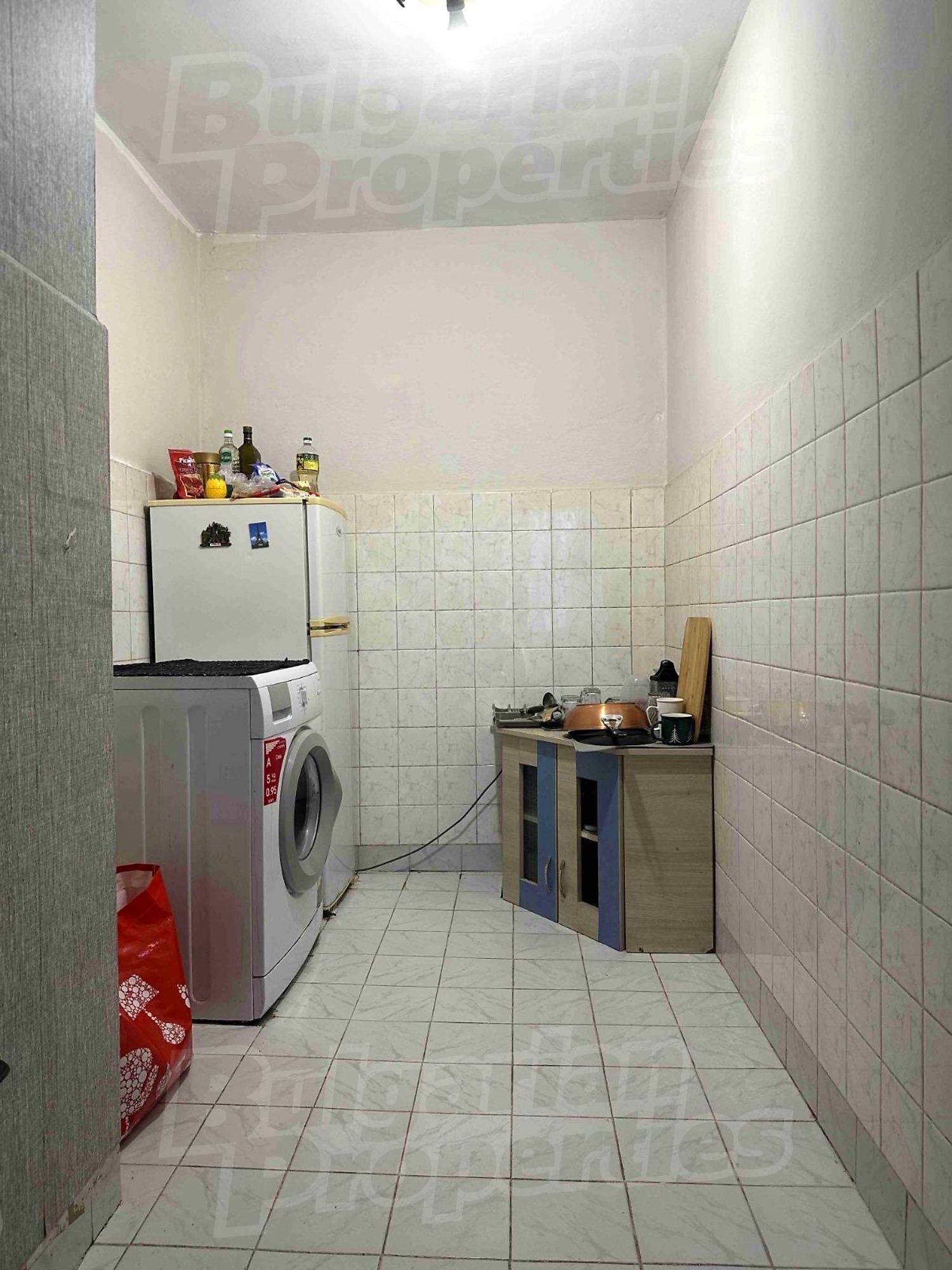 inside, kitchen