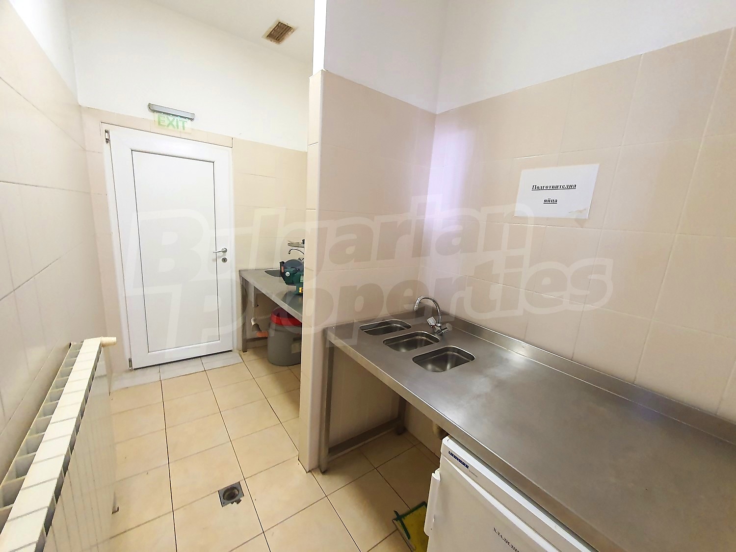 inside, kitchen