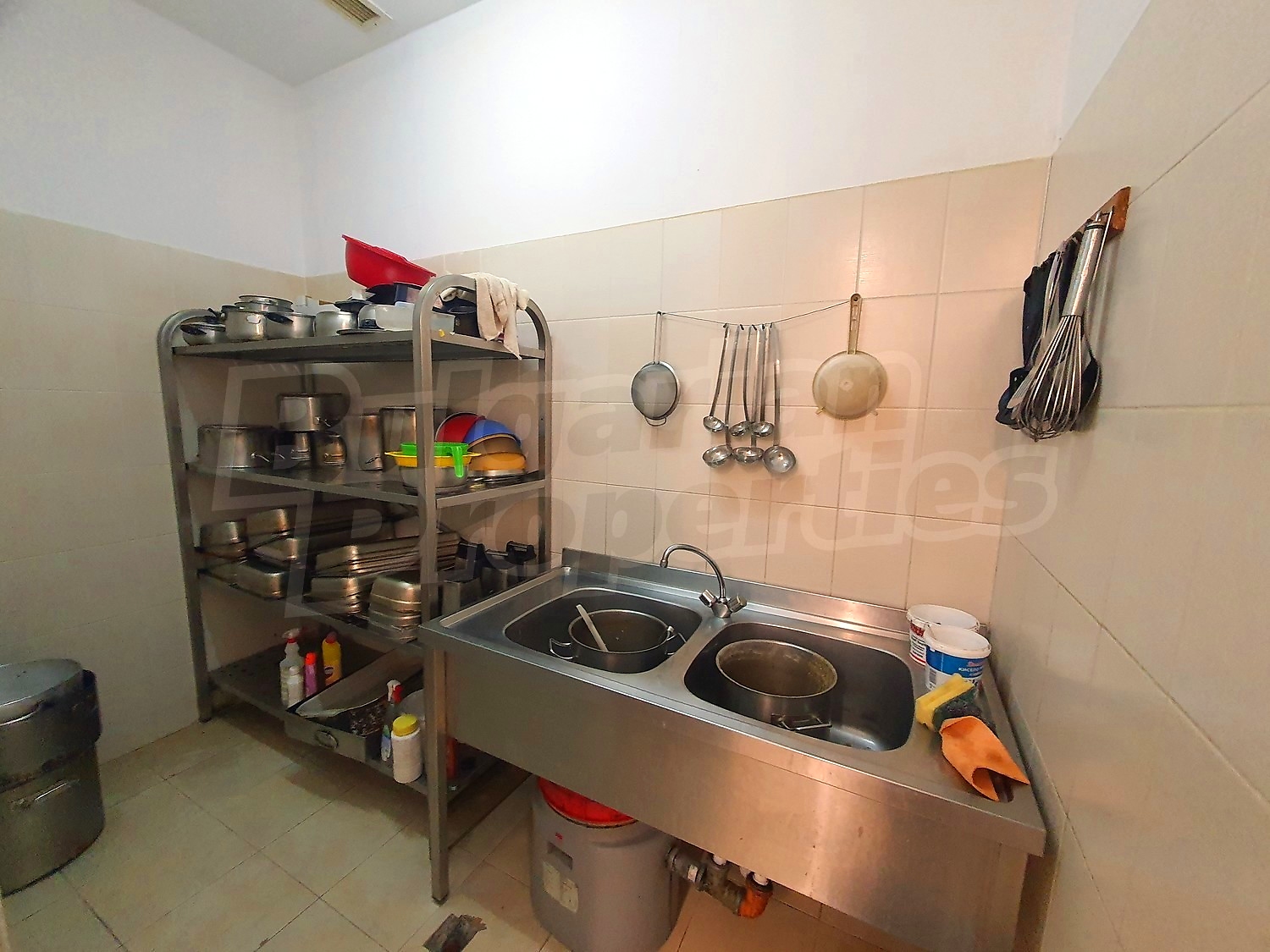 inside, kitchen, furnished