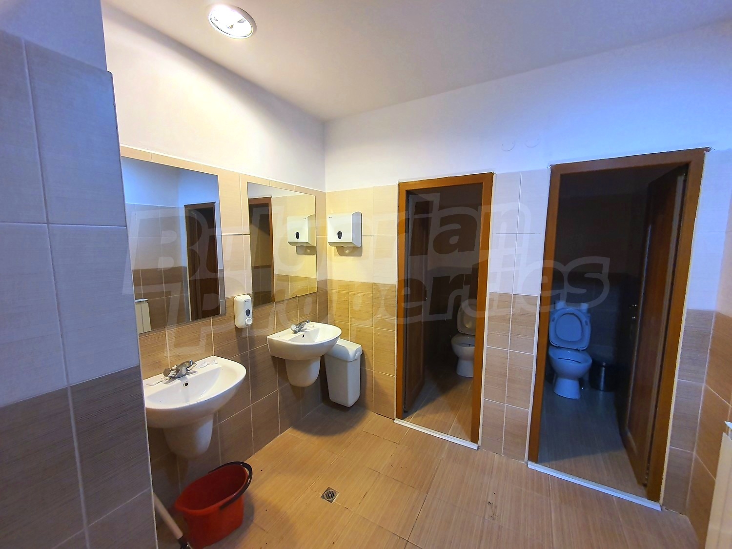 bathroom, toilet, inside, furnished