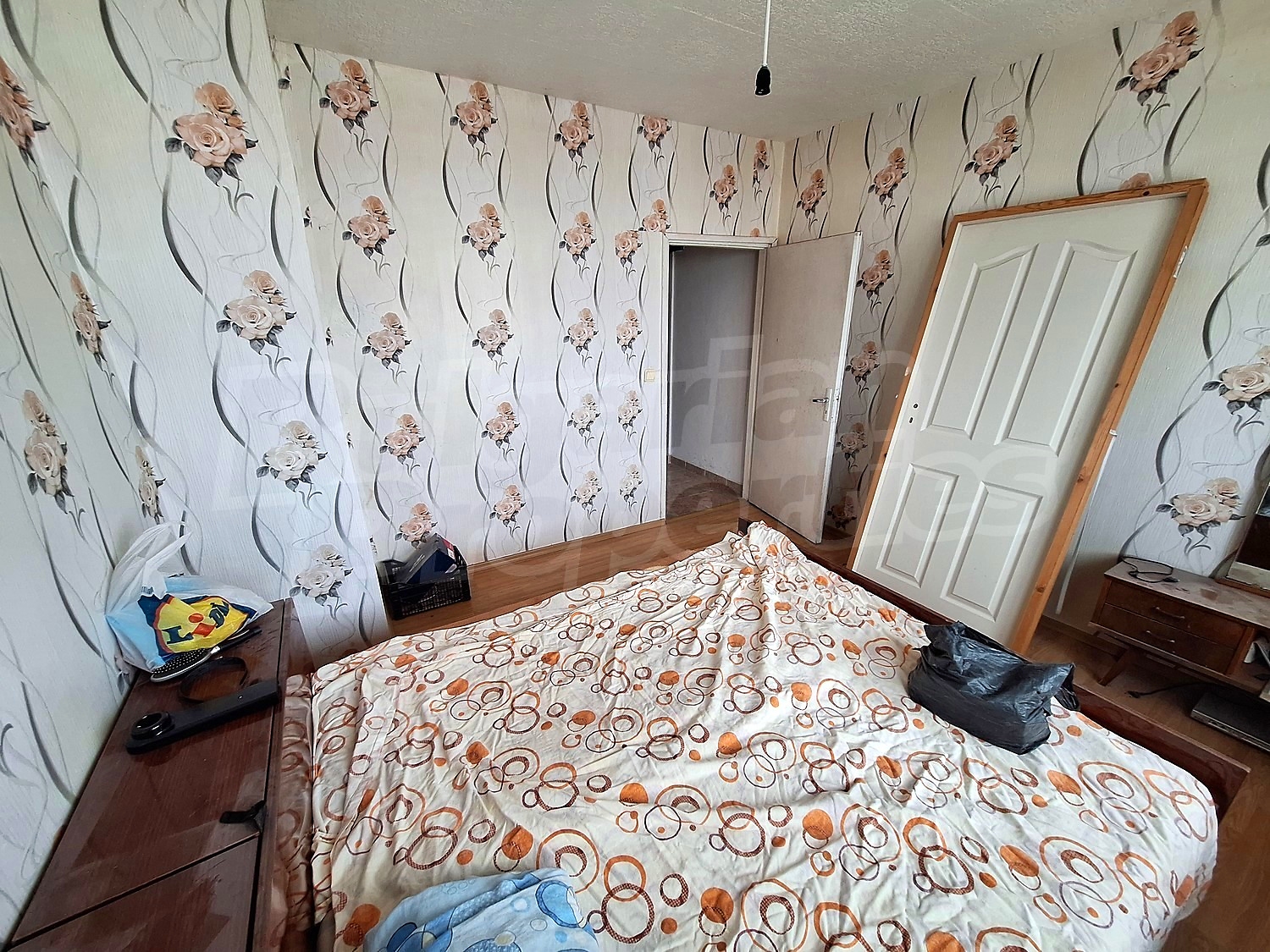 inside, bedroom, furnished