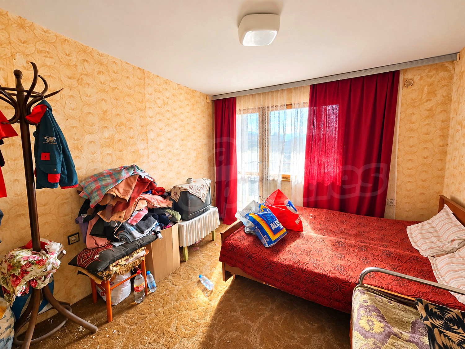 inside, bedroom