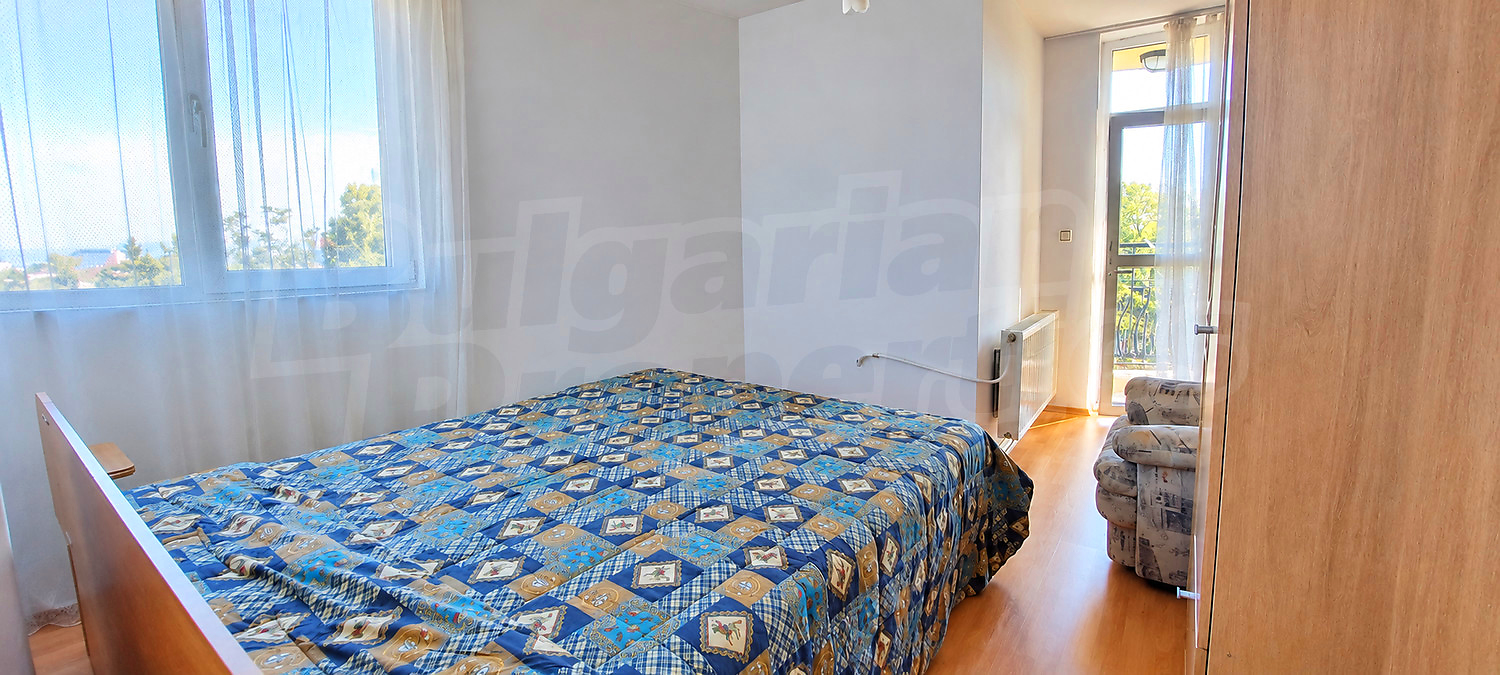 inside, bedroom