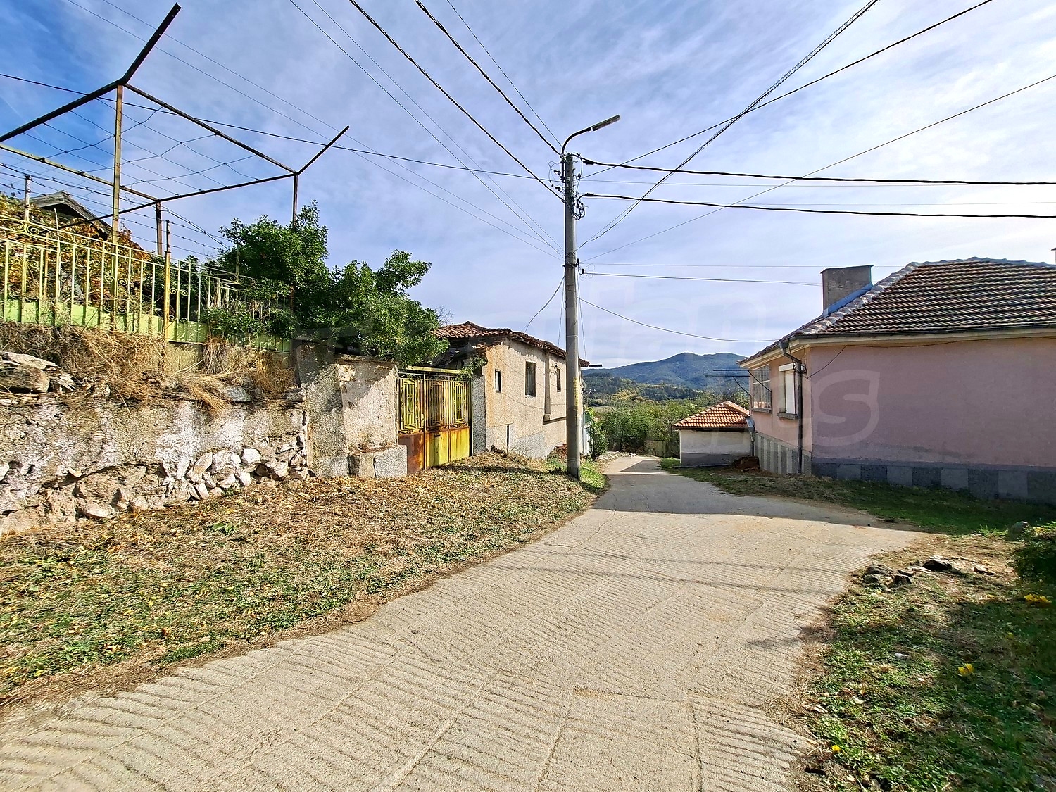 outside, mountain