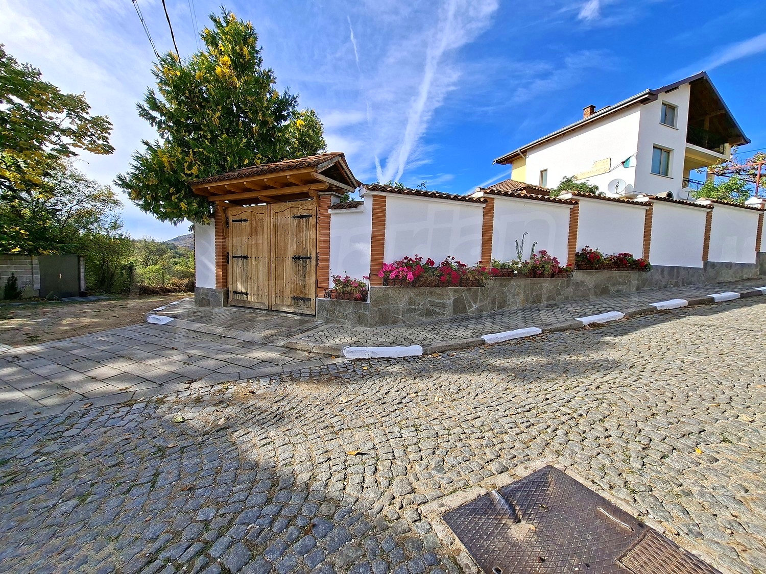 outside, facade, garden