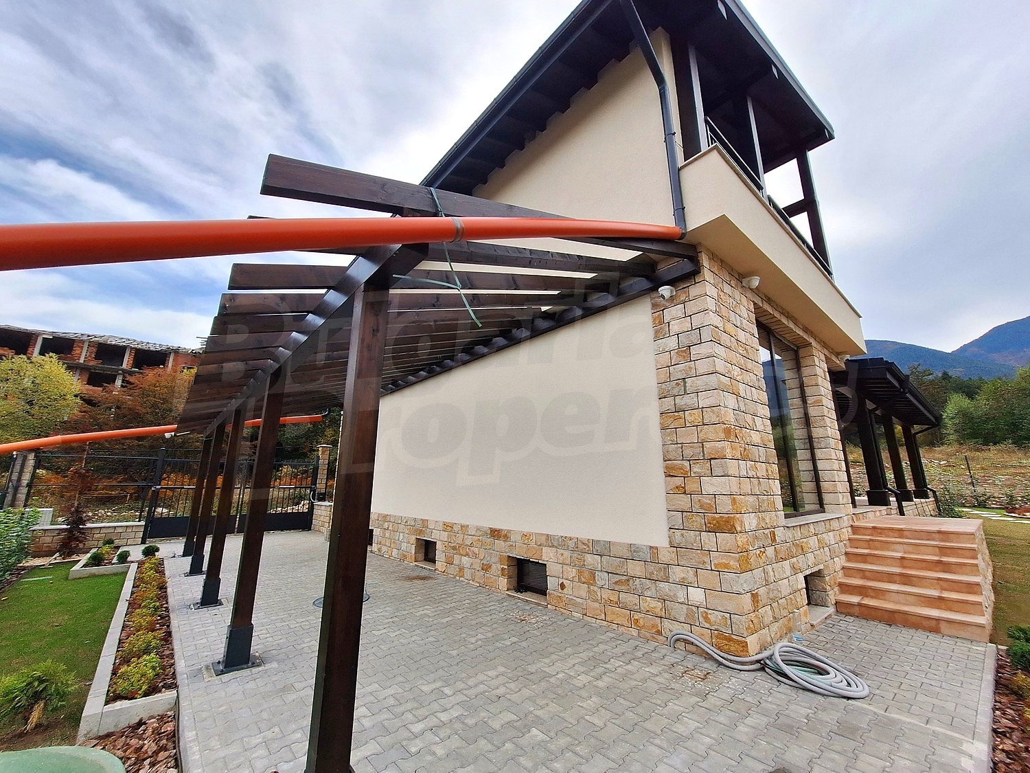 outside, facade, garden