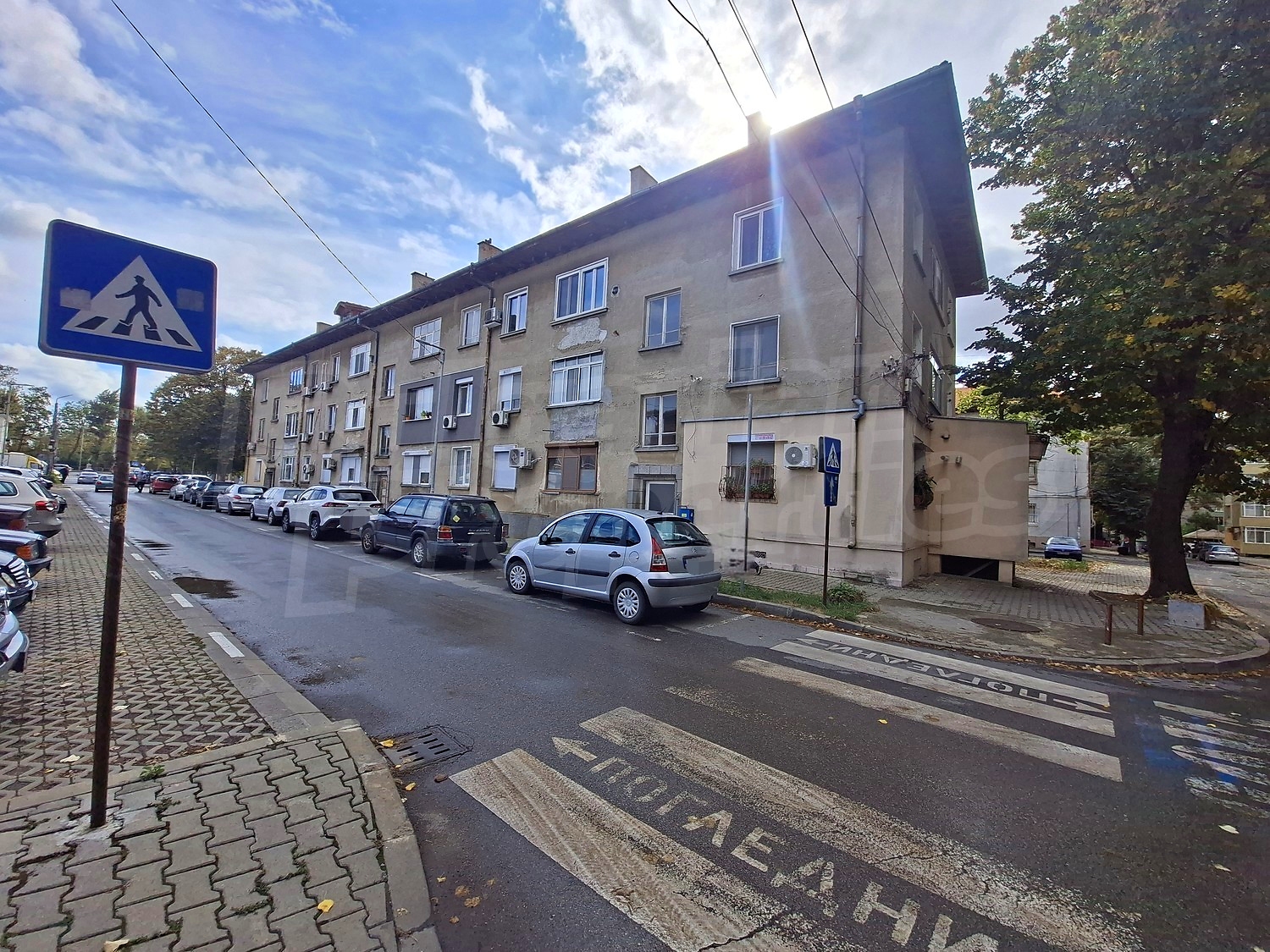 facade, parking, outside